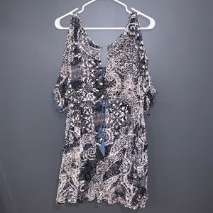 Bohemian Cutout